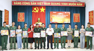 Báo Đại Đoàn Kết và hành trình báo công nơi cực Nam Tổ quốc