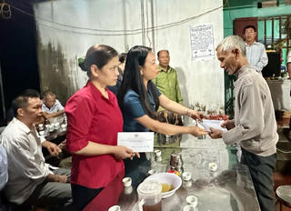 Mặt trận Bắc Ninh hỗ trợ gia đình nạn nhân bị sét đánh tử vong