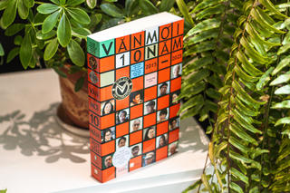 Hợp tuyển “Văn mới 10 năm 2015-2025”: Diện mạo đa sắc của văn chương đương đại