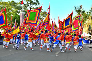 Khi Hà Nội tìm bản sắc trong không gian thương mại và văn hóa