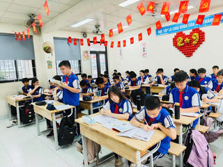 Hà Nội không còn trường học bị ngập do mưa bão