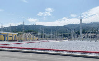 Đẩy nhanh tiến độ cụm dự án truyền tải điện phục vụ nhập khẩu điện từ Lào