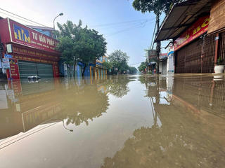 Hà Nội: Nước sông Cầu lên kỷ lục, hàng chục nghìn dân ở Trung Giã, Đa Phúc phải di dời