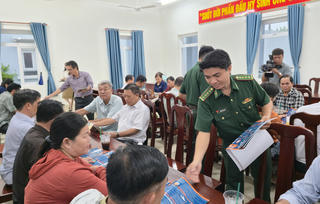 TP Hồ Chí Minh: Bộ đội 'Cà phê sáng cùng ngư dân'