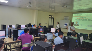 Đưa AI và kỹ năng số tới cán bộ cơ sở xã Mê Linh