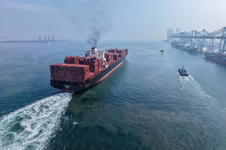 Chứng khoán tương lai tăng điểm sau lời trấn an của Tổng thống Trump