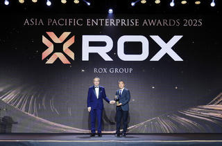 ROX Group 5 năm liên tiếp được vinh danh tại Giải thưởng APEA – Khẳng định bản lĩnh doanh nghiệp Việt trên hành trình kiến tạo giá trị