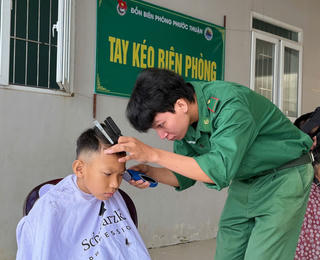 TP Hồ Chí Minh: Lan tỏa mô hình 'Tay kéo Biên phòng' đến địa bàn ven biển khó khăn