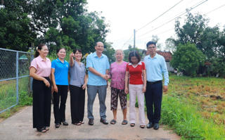 Gia Lai: Hơn 50 hộ dân hiến đất làm 13 tuyến đường nông thôn 