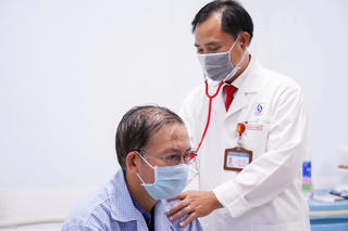 TPHCM: Giao mùa, bệnh hô hấp tăng mạnh