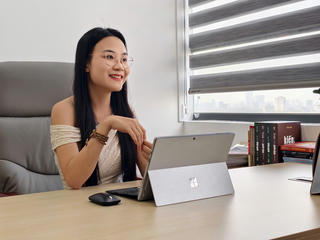 Phụ nữ có thể thành công bằng kinh doanh số và trách nhiệm xã hội