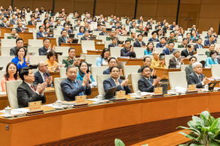 Chủ tịch Quốc hội:
Kỳ họp thứ 10 là bước khởi đầu cho thời kỳ phát triển mới
