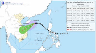 Bão số 12 giật cấp 13 cách đặc khu Hoàng Sa khoảng 200 km