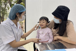  Nâng cao năng lực tuyến y tế cơ sở  để người dân hưởng lợi- Bài 2: Sớm gỡ khó, tạo đà cho các trạm y tế xã