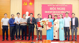 Quảng Ngãi: Công bố quyết định của Ban Thường vụ Tỉnh ủy về công tác cán bộ