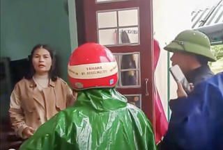 Quảng Trị: Phụ huynh phản ứng việc Phó hiệu trưởng đến trường khi đang bị đình chỉ