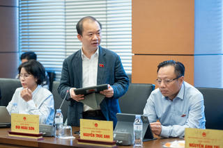 Cần cơ chế đặt hàng, đấu thầu nhiệm vụ công đối với báo chí