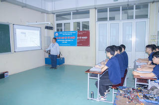 Sắp xếp, quy hoạch trường nghề để cung ứng nguồn nhân lực chất lượng cao 