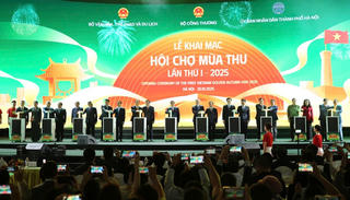 Thủ tướng: Hội chợ Mùa Thu là minh chứng sống động cho khát vọng bứt phá của đất nước