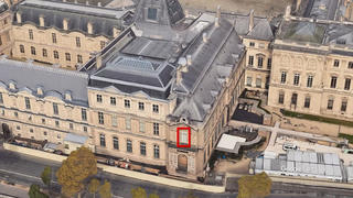 Một nghi phạm vụ trộm bảo tàng Louvre bị bắt giữ