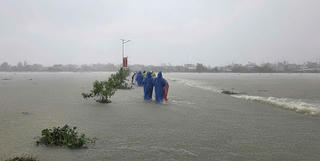 Đà Nẵng: Mưa lớn nhiều địa phương cho học sinh nghỉ học