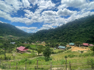 Bước tiến mới trong phát triển kinh tế - xã hội vùng đồng bào dân tộc thiểu số