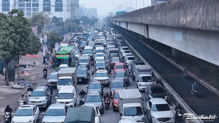 Để giảm thiểu ùn tắc giao thông: Hà Nội cần ưu tiên cho giao thông công cộng