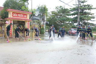 Thủ tướng chỉ đạo tập trung khắc phục nhanh hậu quả mưa lũ tại khu vực Trung Bộ