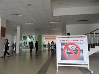 Sơn La đẩy mạnh truyền thông xây dựng môi trường không khói thuốc và tư vấn cai nghiện