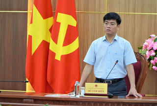 Quảng Ngãi: Xử lý sự cố tàu nước ngoài mắc cạn tại vùng biển Dung Quất 