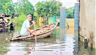 Đà Nẵng, Quảng Ngãi: Chưa kịp khắc phục lũ cũ lại đối mặt lũ mới