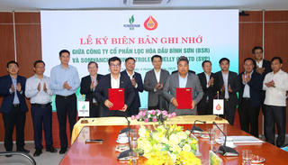 BSR mở rộng kinh doanh quốc tế, tăng cường hợp tác và xuất khẩu sang Lào - Công ty Cổ phần Lọc Hóa Dầu Bình Sơn