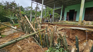 Quảng Trị: Di dời khẩn cấp 1 hộ dân khỏi khu vực sạt lở nghiêm trọng