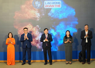 Công bố định hướng phát triển Viện Chiến lược và Chính sách Mặt trận, 
Tạp chí Lao động Đoàn thể
