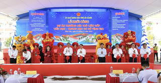 Phó Thủ tướng Bùi Thanh Sơn dự lễ khởi công xây dựng trường học ở xã biên giới An Giang