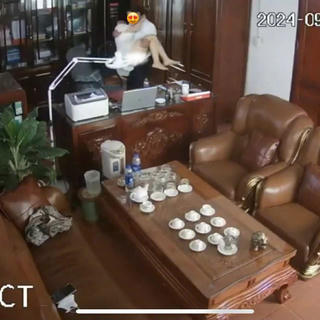 Ninh Bình: Xác minh những hình ảnh nhạy cảm liên quan lãnh đạo một trường THPT