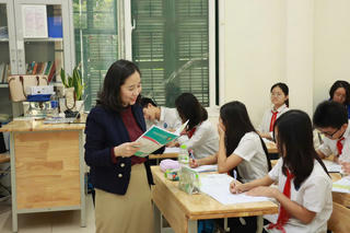 Tăng đãi ngộ, giữ lửa nghề  -  Bài 1: Niềm vui từ chính sách