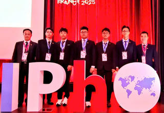 Người truyền lửa cho học trò Olympic Vật lý quốc tế 