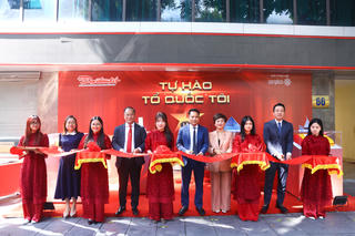 Tổng kết chương trình “Tự hào Tổ quốc tôi” và thực hiện cắt băng gian trưng bày 4 lá cờ treo tại các điểm cực trên đất liền Việt Nam