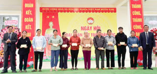 Lâm Đồng: Ngày hội Đại đoàn kết phát huy các giá trị văn hóa truyền thống tốt đẹp của dân tộc
