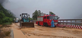 Hỗ trợ khẩn cấp 50 tỷ đồng cho tỉnh Khánh Hòa khắc phục thiệt hại do mưa lũ