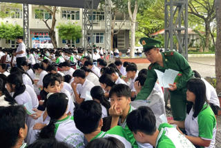 TP Hồ Chí Minh: Gắn bó 'tình quân, dân' ven biển Cần Giờ, Vũng Tàu