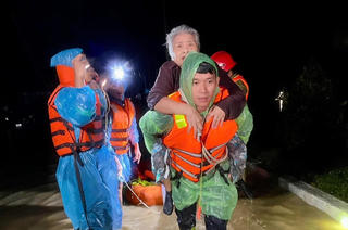 Thủ tướng chỉ đạo tập trung ứng phó lũ đặc biệt lớn tại Khánh Hòa, Đắk Lắk và Gia Lai