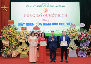 Đội ngũ nhà giáo là lực lượng quyết định chất lượng đào tạo