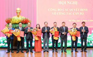 Đà Nẵng: Bổ nhiệm các cán bộ lãnh đạo thuộc Thành ủy và UBND thành phố