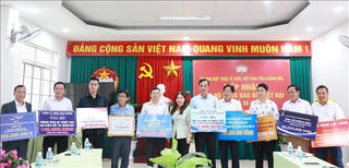 Mặt trận tỉnh Khánh Hòa kêu gọi ủng hộ người dân bị ảnh hưởng, thiệt hại do mưa lũ