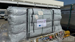 Vận chuyển hàng cứu trợ khẩn cấp của Liên minh Châu Âu đến người dân vùng lũ Đắk Lắk 