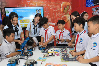 Dạy AI trong trường phổ thông: Thận trọng từ lớp 1