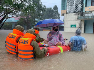 Xác định rõ nguyên nhân mưa lũ gây hậu quả nặng nề về người và tài sản