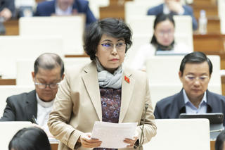 Đề nghị bổ sung cơ chế công khai và trách nhiệm phản hồi thông tin lãng phí